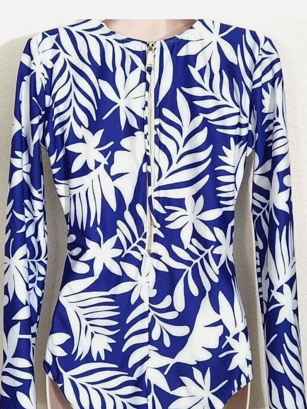 KATE SPADE LONG SLEEVE PADDLE SWIMSUIT BACK ZIP RASH GUARD BLUE BERRY